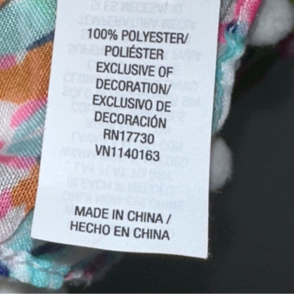 Lilly Pullitzer Target Nosey Posie Scarf With Pom Poms Swim Cover-Up - Picture 6 of 9